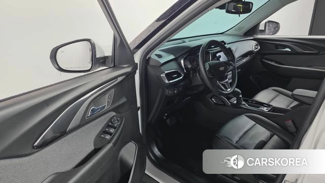 Chevrolet (GM Daewoo) Trailblazer 2021 Белый из Кореи, фото 2