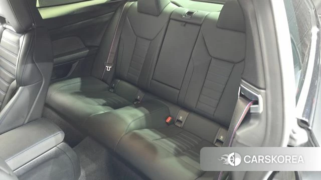 BMW 4 Series (G22) 2025 Черный из Кореи, фото 2