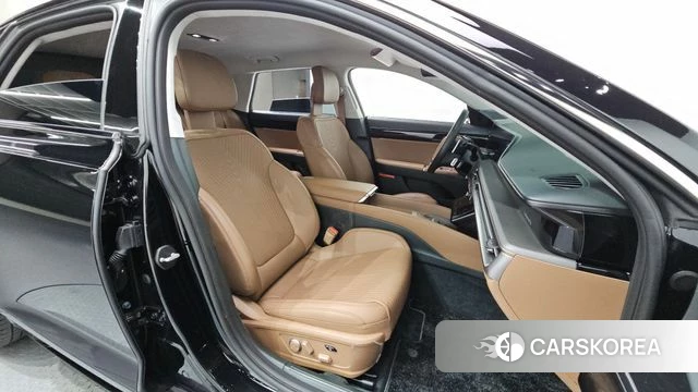 Hyundai Grandeur (GN7) 2023 Черный из Кореи, фото 2