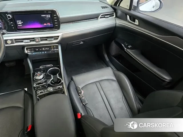 Kia K5 3rd generation 2021 Белый из Кореи, фото 2