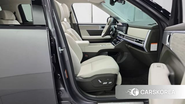 Hyundai Santa Fe (MX5) 2024 Серый из Кореи, фото 2