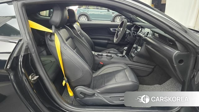 Ford Mustang 2018 Черный из Кореи, фото 2