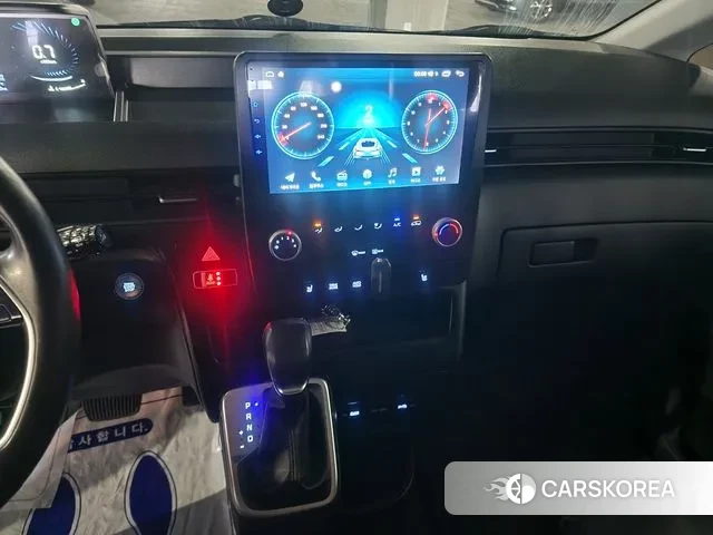 Hyundai Staria 2022 Серый из Кореи, фото 2