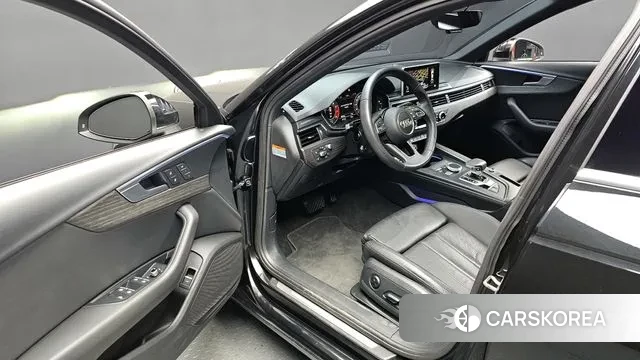 Audi A4 (B9) 2019 Черный из Кореи, фото 2