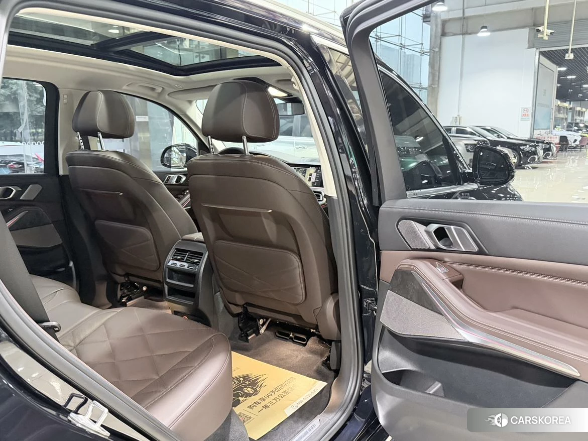 BMW X5 2022 Черный из Китая, фото 2