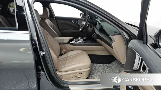 Kia K8 2023 Серый из Кореи, фото 2