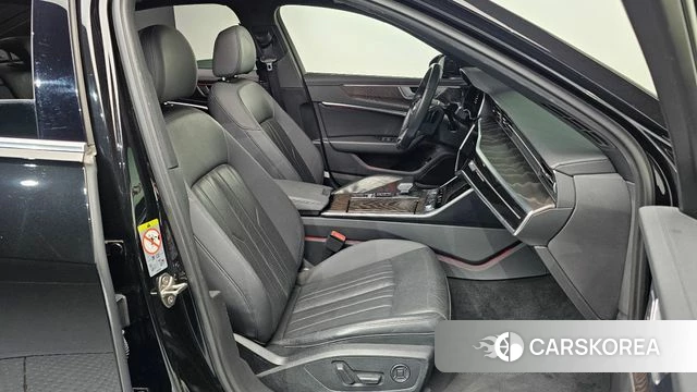Audi A6 (C8) 2020 Черный из Кореи, фото 2