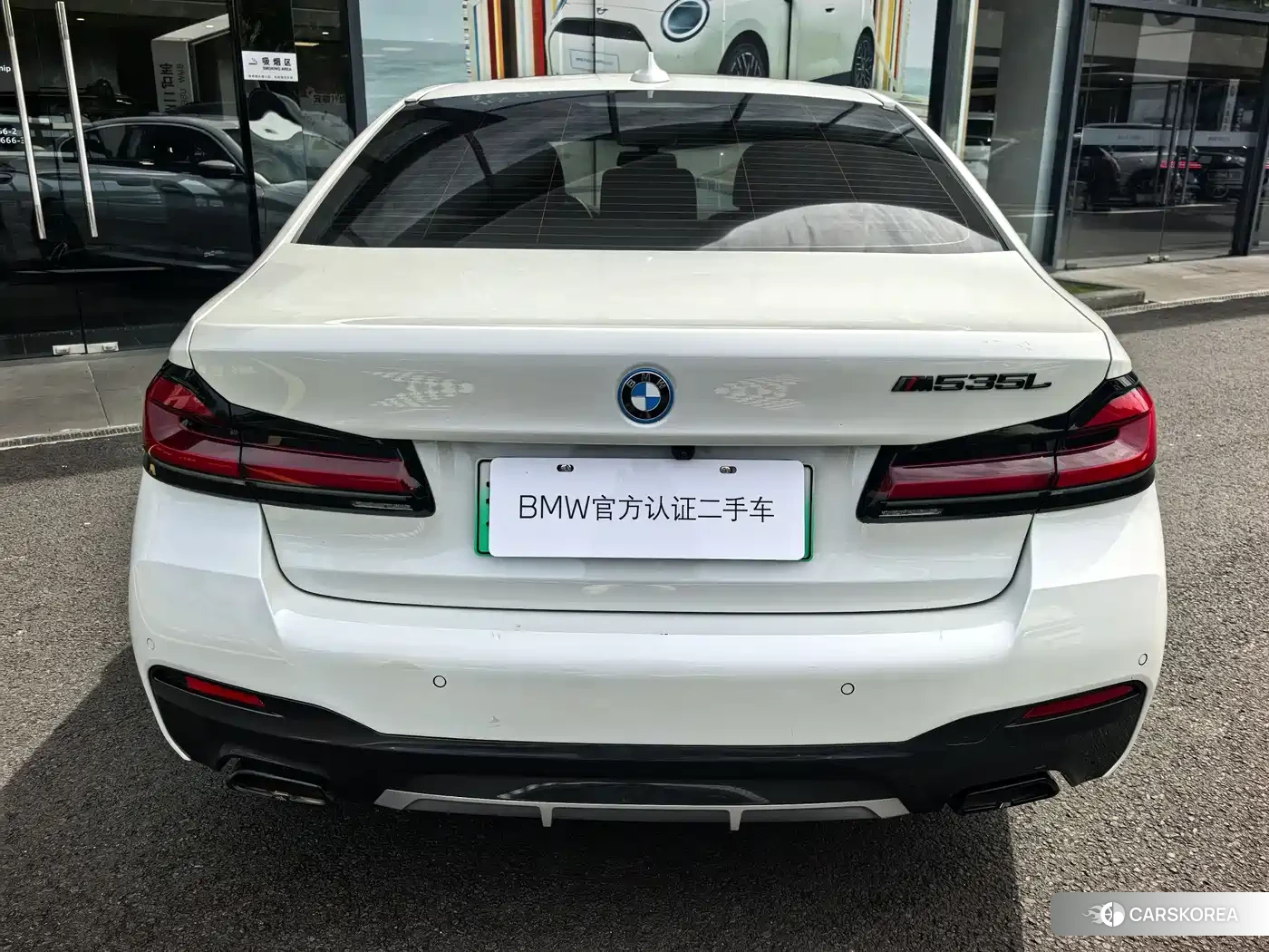 BMW 5 series 2022 Белый из Китая, фото 2