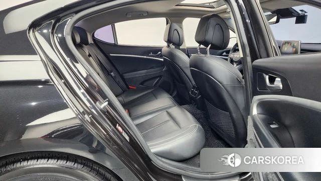 Genesis G70 2019 Черный из Кореи, фото 2