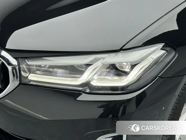 BMW 5 series 2022 Черный из Китая, фото 2