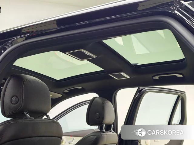 Mercedes-Benz GLC 2021 Черный из Китая, фото 2