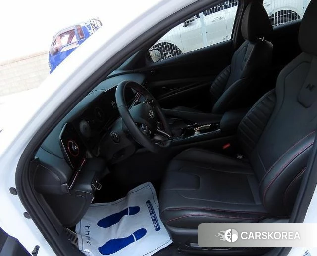 Hyundai The New Avante (CN7) 2024 Белый из Кореи, фото 2