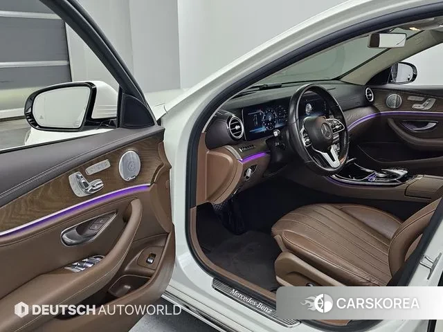 Mercedes-Benz E-Class W213 2019 Белый из Кореи, фото 2