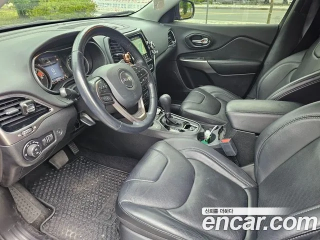 Jeep Cherokee (KL) 2021 Черный из Кореи, фото 2