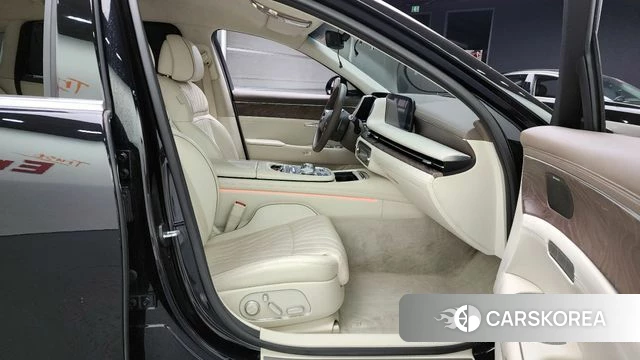 Genesis G90 (RS4) 2022 Черный из Кореи, фото 2