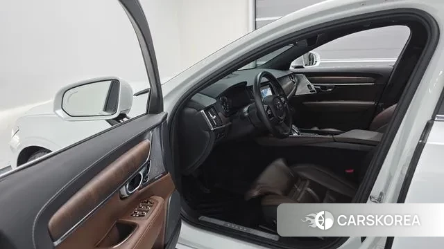 Volvo S90 id 3478899 из Кореи 2