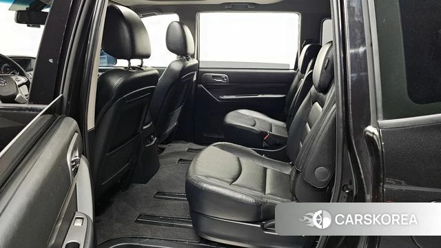 Ssangyong Korando Turismo 2018 Черный из Кореи, фото 2