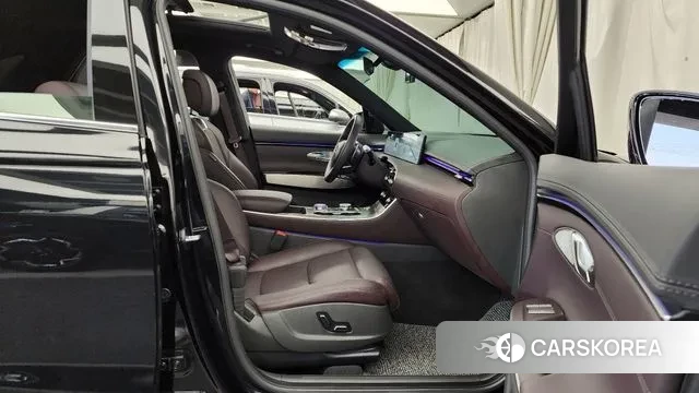 Genesis GV70 2025 Черный из Кореи, фото 2