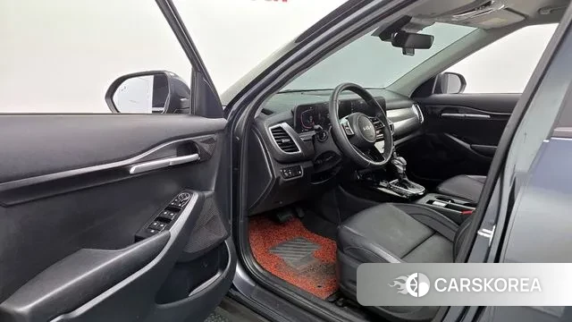 Kia The New Seltos 2023 Серый из Кореи, фото 2