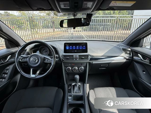 Mazda CX-4 2022 Белый из Китая, фото 2