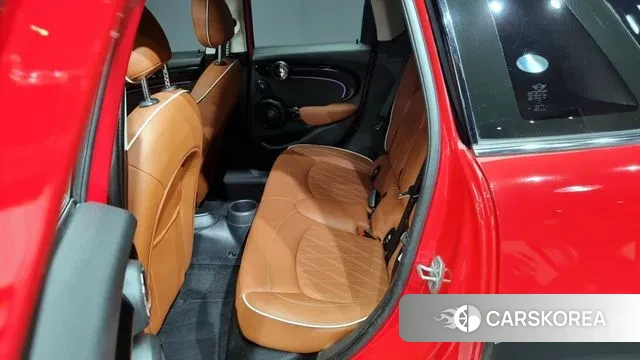 Mini Cooper S 2022 Красный из Кореи, фото 2