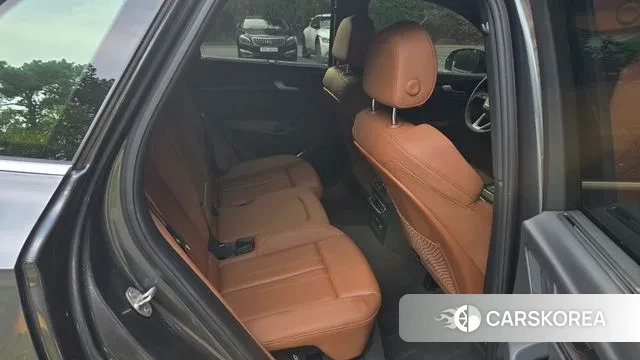 Audi Q5 (FY) 2023 Серый из Кореи, фото 2