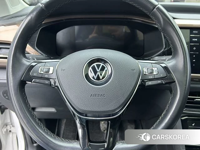 Volkswagen Tuyue 2023 Белый из Китая, фото 2