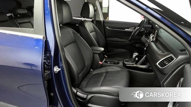 Kia Seltos 2021 Синий из Кореи, фото 2