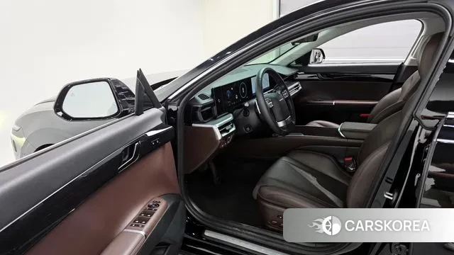 Hyundai Grandeur Hybrid (GN7) 2023 Черный из Кореи, фото 2