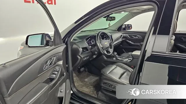 Chevrolet (GM Daewoo) Traverse 2021 Черный из Кореи, фото 2