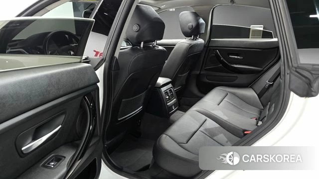 BMW 4 Series (F32) 2019 Белый из Кореи, фото 2