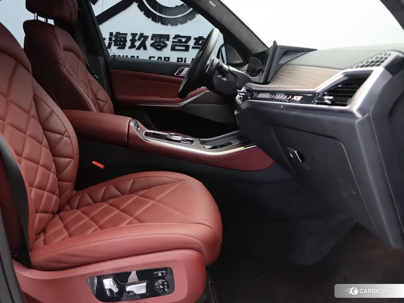 BMW X5 2025 Черный из Китая, фото 2