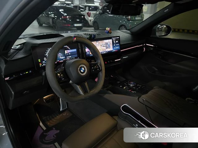 BMW 5 Series (G60) 2024 Серебристо-серый из Кореи, фото 2