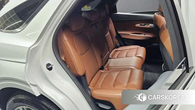 Genesis GV70 2023 Белый из Кореи, фото 2