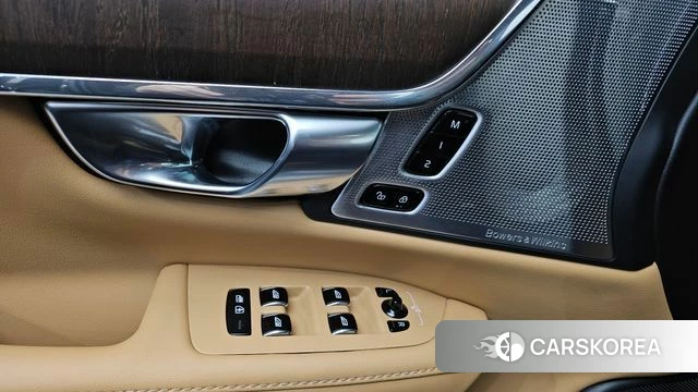 Volvo S90 2022 Серый из Кореи, фото 2