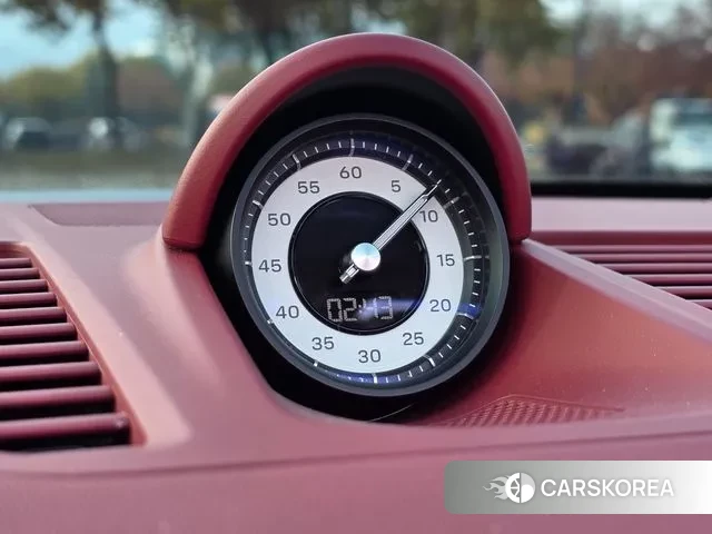 Porsche 911(992) 2024 Красный из Кореи, фото 2