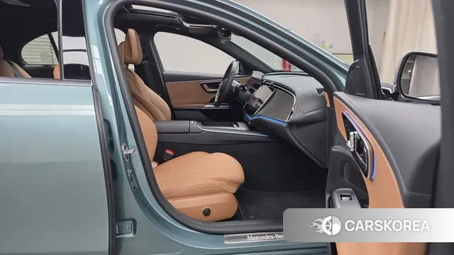 Mercedes-Benz E-Class W214 2025 Небесно-голубой из Кореи, фото 2