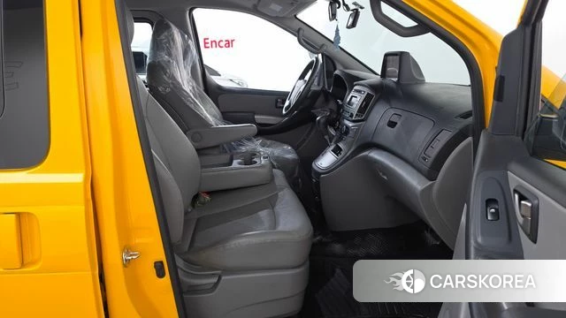 Hyundai The New Grand Starex 2018 Желтый из Кореи, фото 2