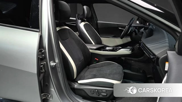 Kia EV6 2022 Серый из Кореи, фото 2