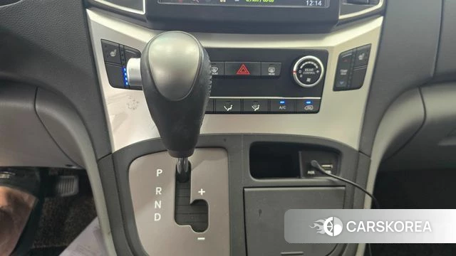 Hyundai The New Grand Starex 2019 Белый из Кореи, фото 2