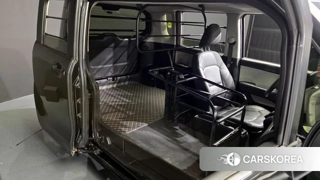 Kia The New Kia Ray 2023 Черный из Кореи, фото 2