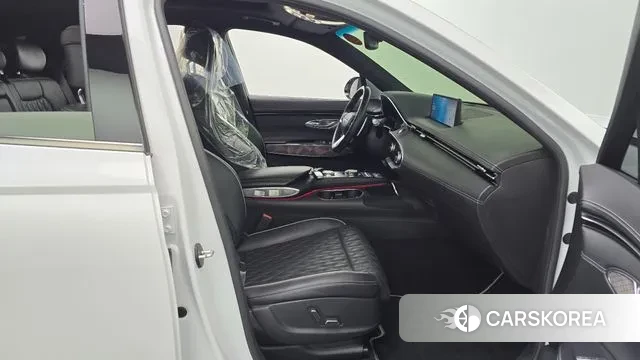 Genesis GV70 2021 Белый из Кореи, фото 2