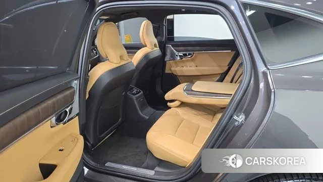 Volvo S90 2022 Серый из Кореи, фото 2