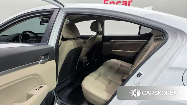 Hyundai The New Avante AD 2019 Белый из Кореи, фото 2