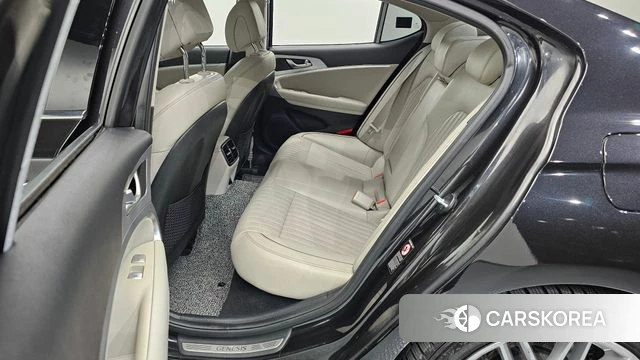 Genesis G70 2019 Черный из Кореи, фото 2
