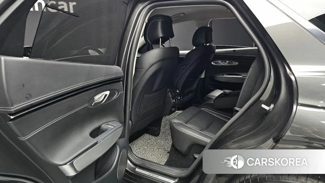 Genesis GV70 2023 Серый из Кореи, фото 2