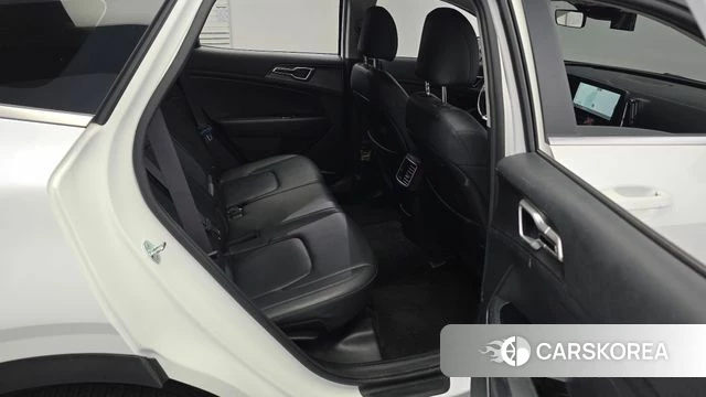 Kia Sportage 5th Generation 2022 Белый из Кореи, фото 2