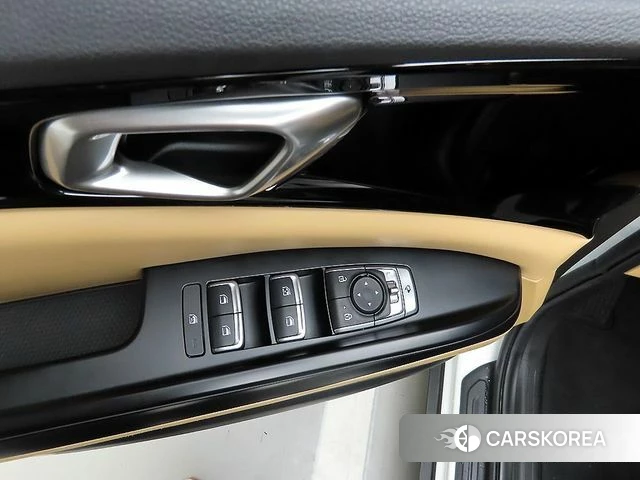 Kia Carnival 4th generation 2022 Белый из Кореи, фото 2