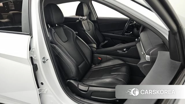 Hyundai Avante (CN7) 2022 Белый из Кореи, фото 2