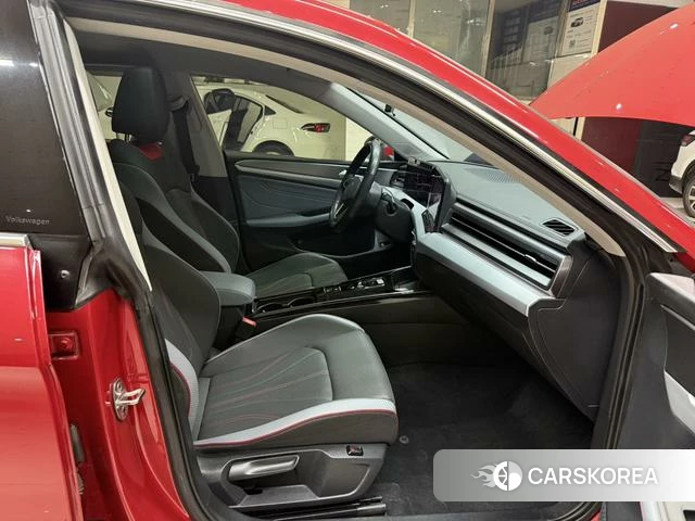Volkswagen Lingdu 2022 Красный из Китая, фото 2